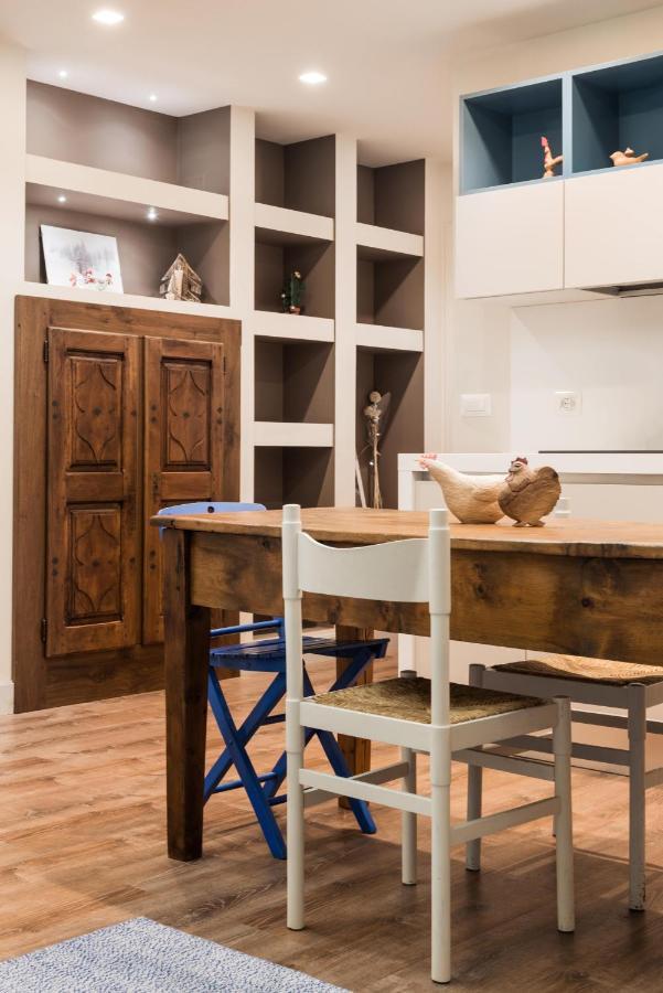 Cosy En Ville Apartment In Aosta Center Exterior photo